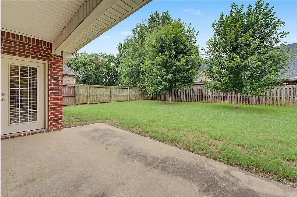 2391_N_Water_Oak_DR_Fayetteville_AR_for_Sale (13) 2391 N. Water Oak Dr - Fayetteville, AR for Sale