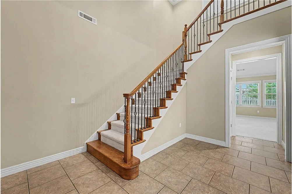 Featured image 4