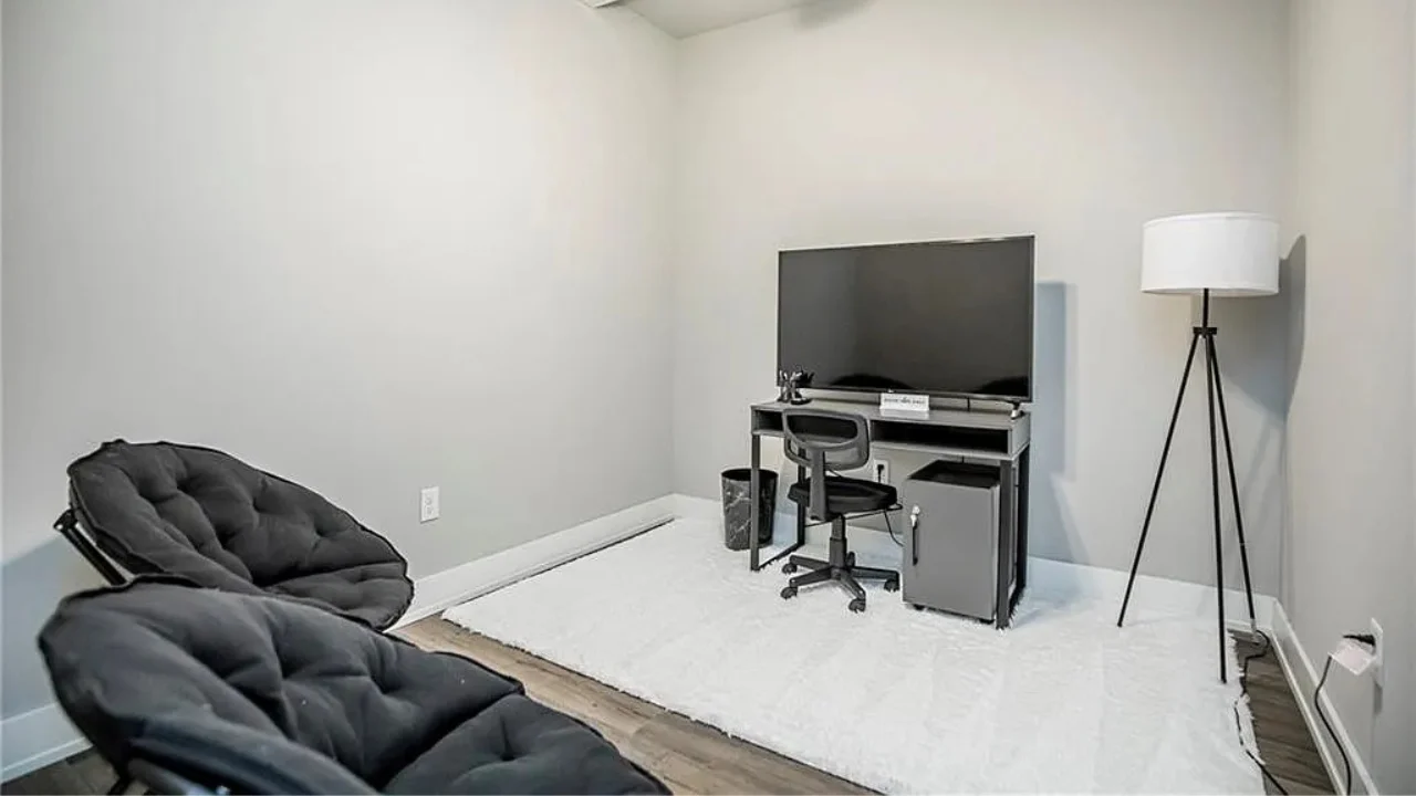 2578 N Ward Dr, Fayetteville, AR Townhome for Sale - Gaming Area