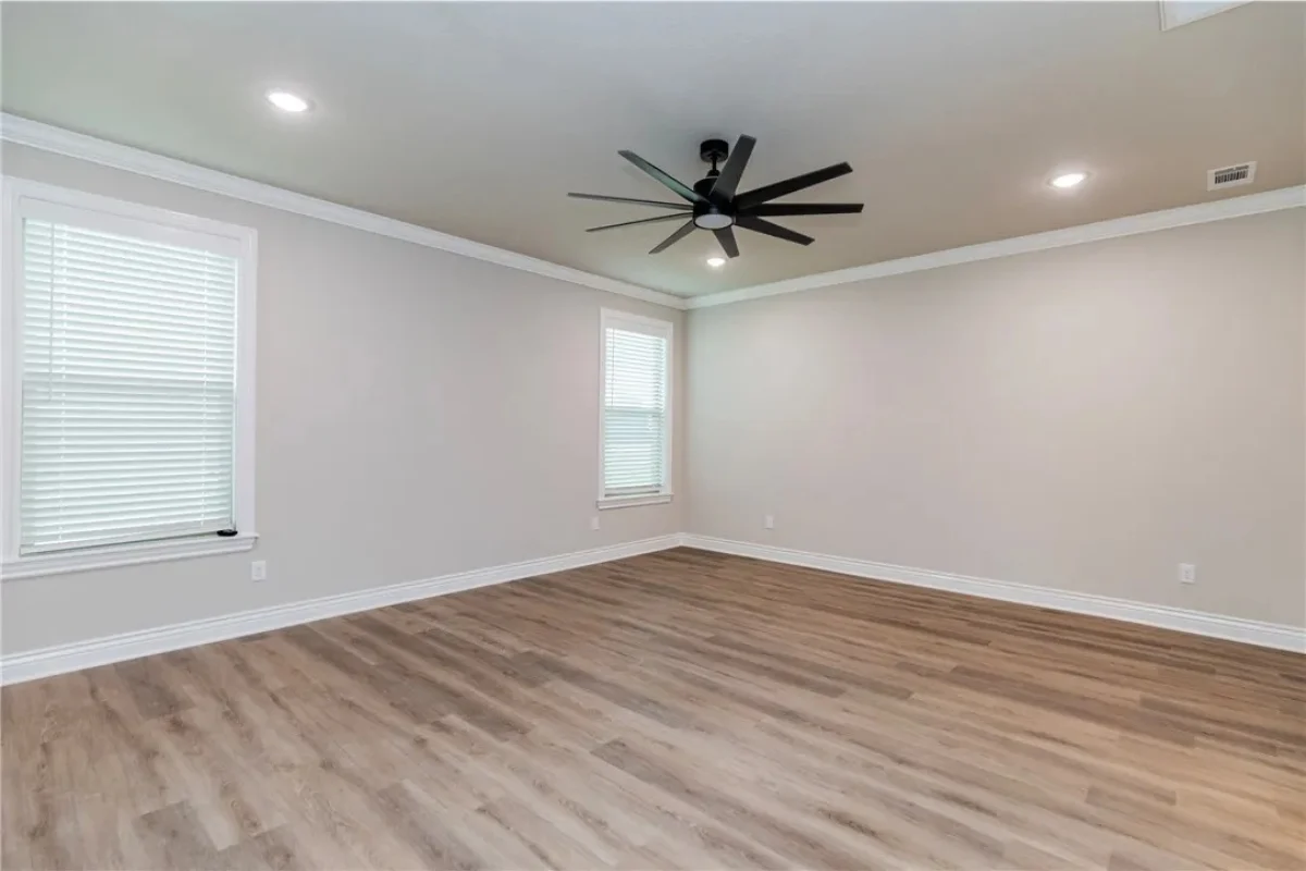 6608 SW Orange Ave, Bentonville, AR 72713 Home for Sale - Master Bedroom