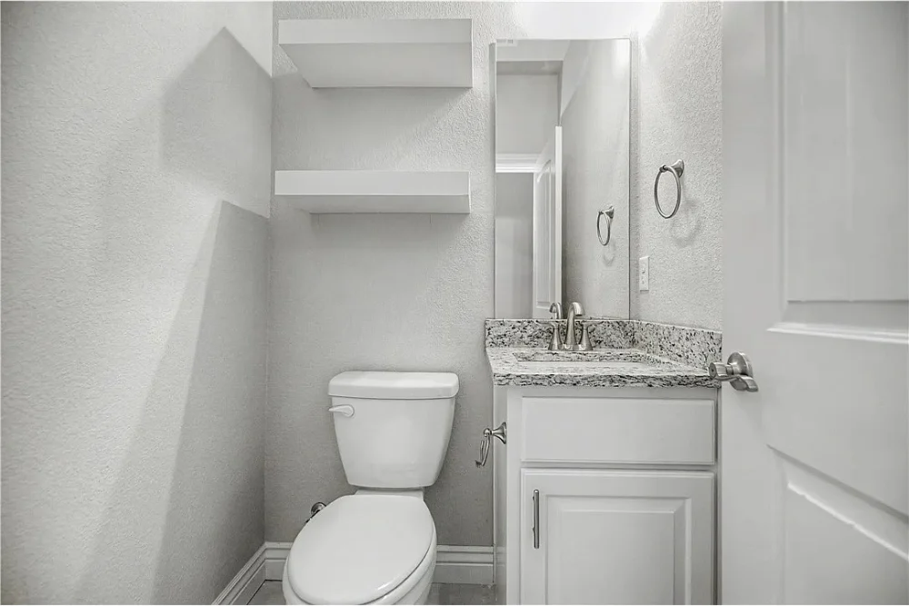 802_W_Kelleyann_St_Siloam_Springs_AR_Bathroom 802 W. Kelleyann St., Siloam Springs, AR 72761 - Bathroom