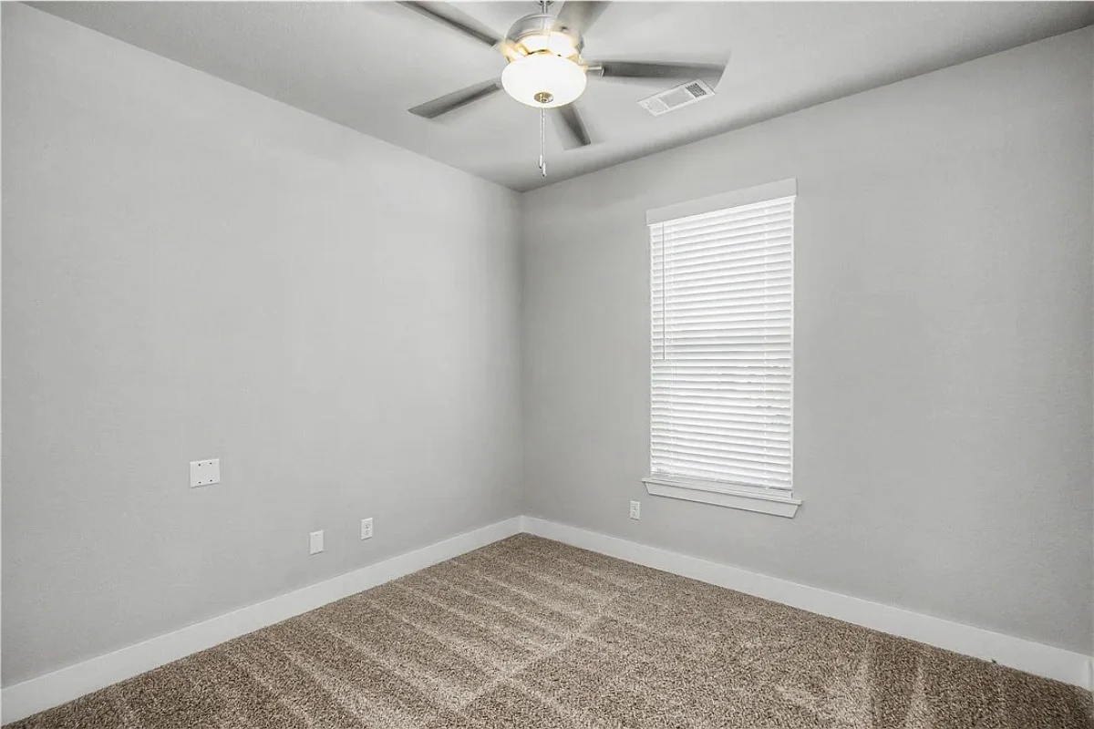New Homes in Bentonville, AR - 6801 SW Orange Ave 72712 - Guest Bedroom