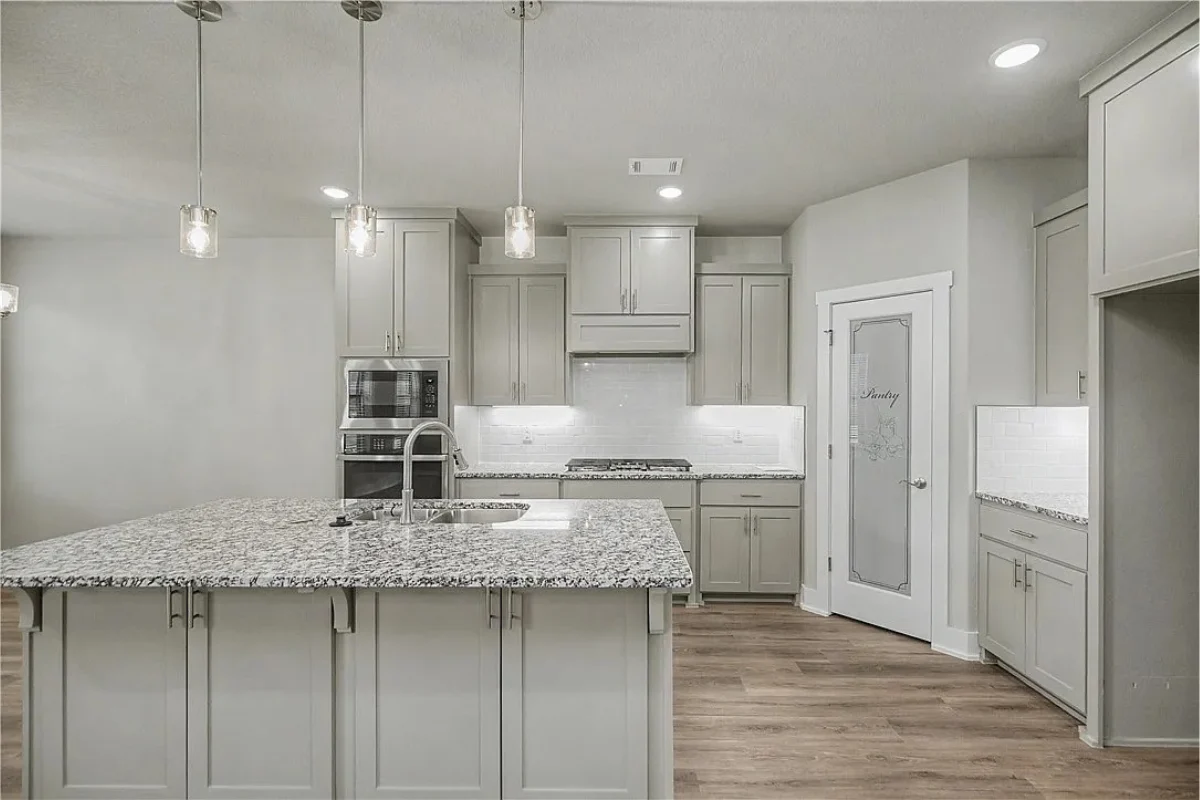 New Homes in Bentonville, AR - 6801 SW Orange Ave 72712 - Kitchen Island