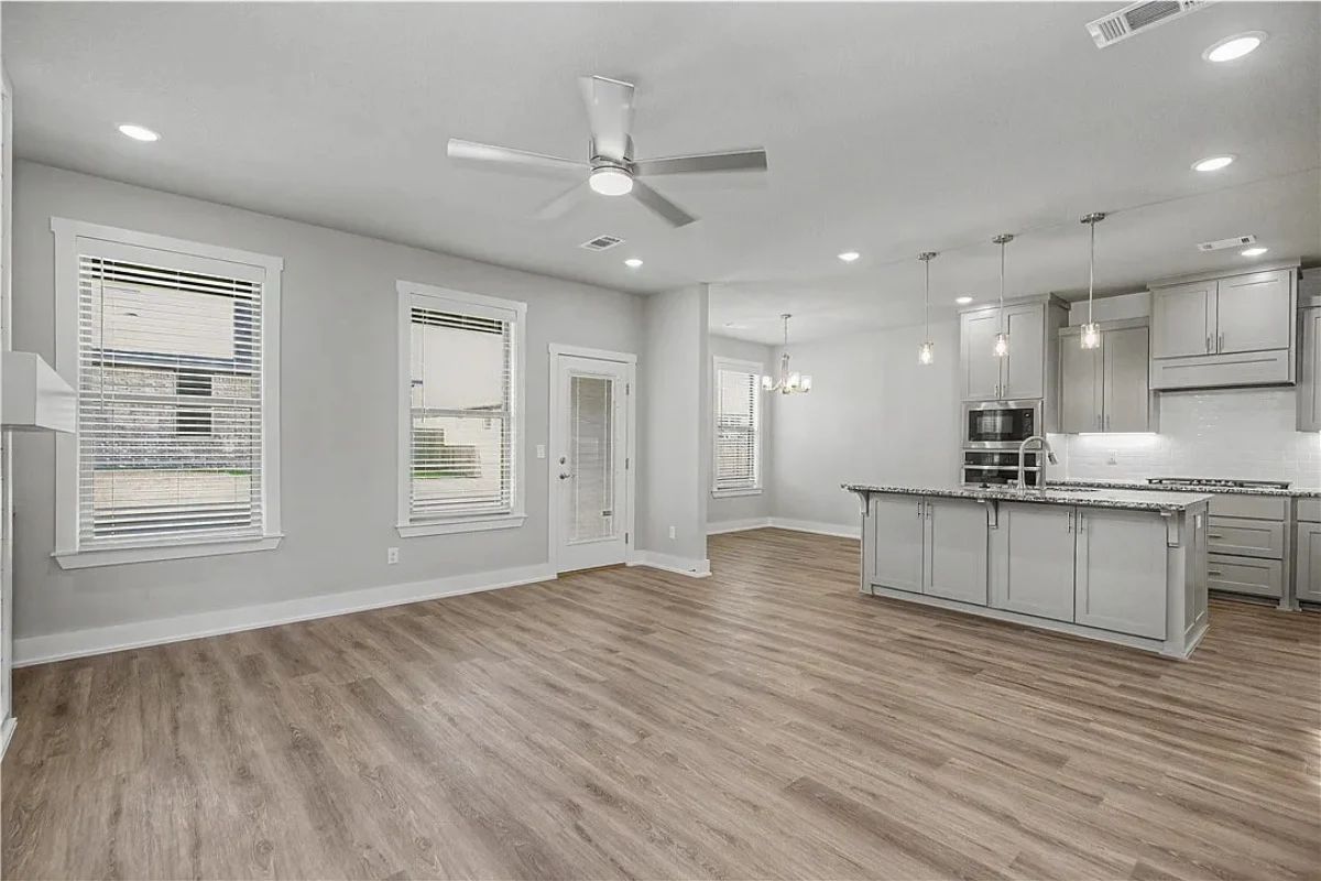 New Homes in Bentonville, AR - 6801 SW Orange Ave 72712 - Open Floor Plan